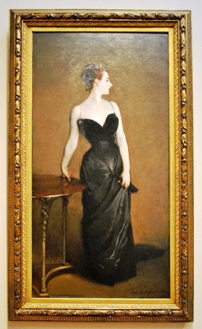 Quý Bà X của John Singer Sargent, chân dung gây tranh cãi của Virginie Gautreau với chiếc váy đen và tư thế táo bạo.