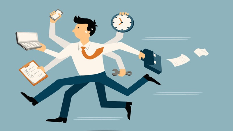 RAM giúp thiết bị xử lý mượt mà nhiều ứng dụng cùng lúc (đa nhiệm)