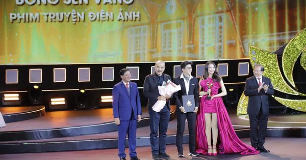 Tác phẩm của họa sĩ Tạ Quốc Kỳ Nam: Sắc màu rực rỡ và hình ảnh văn hóa Việt sống động