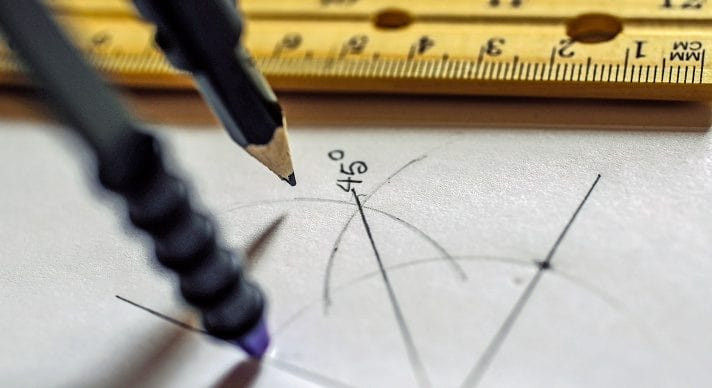 Sách giáo khoa môn Hình học trong chương trình Toán học cấp 2 tại Mỹ