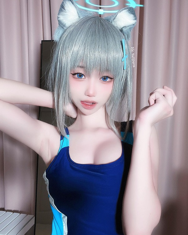 Shiroko trong concept đường phố hiện đại qua ống kính cosplay