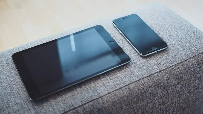 So sánh kích thước và tính năng giữa điện thoại thông minh, máy tính bảng và máy tính xách tay