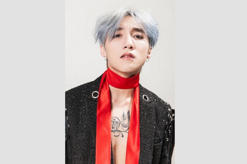 Sơn Tùng với mái tóc sành điệu