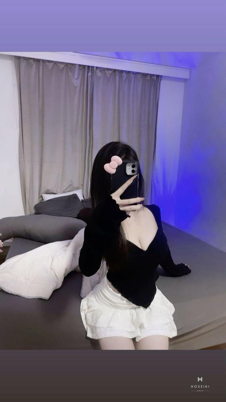 Sự đáng yêu và kiêu sa trong ảnh gái xinh tự sướng