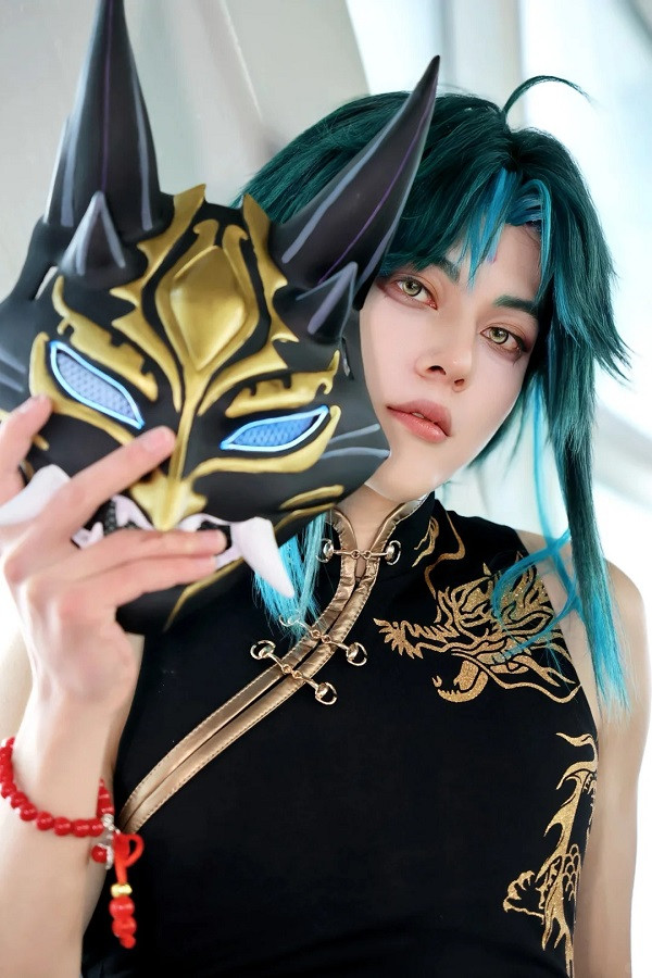 Sự đầu tư tỉ mỉ và công phu được thể hiện trong từng shoot hình