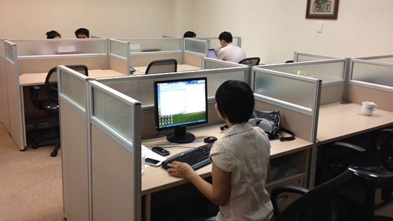 Sử dụng thuật ngữ NSFW để cảnh báo nội dung trong email hoặc tin nhắn