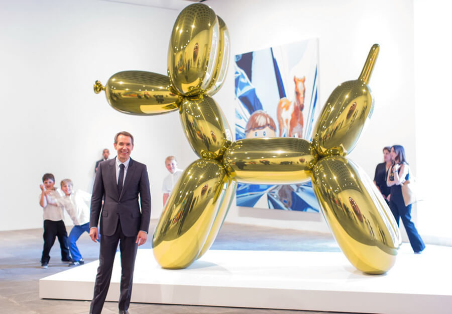 Tác phẩm &quot;Balloon Dog&quot; nổi tiếng của nghệ sĩ Jeff Koons, biểu tượng của nghệ thuật Neo Pop