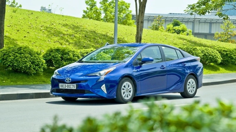 Tầm nhìn về vai trò của xe Hybrid trong tương lai ngành ô tô bền vững