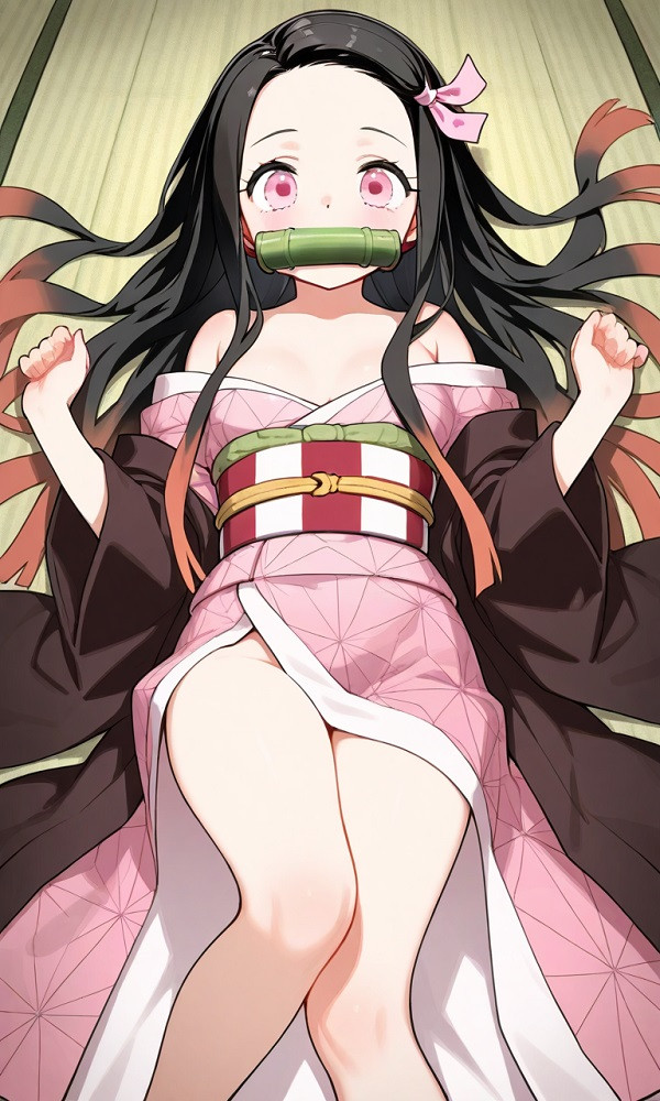 Tạo dáng Nezuko giữa ánh hoàng hôn rực rỡ