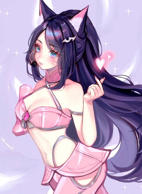 Tạo hình Ahri Liên Minh sexy giữa khung cảnh rừng ánh sáng huyền ảo