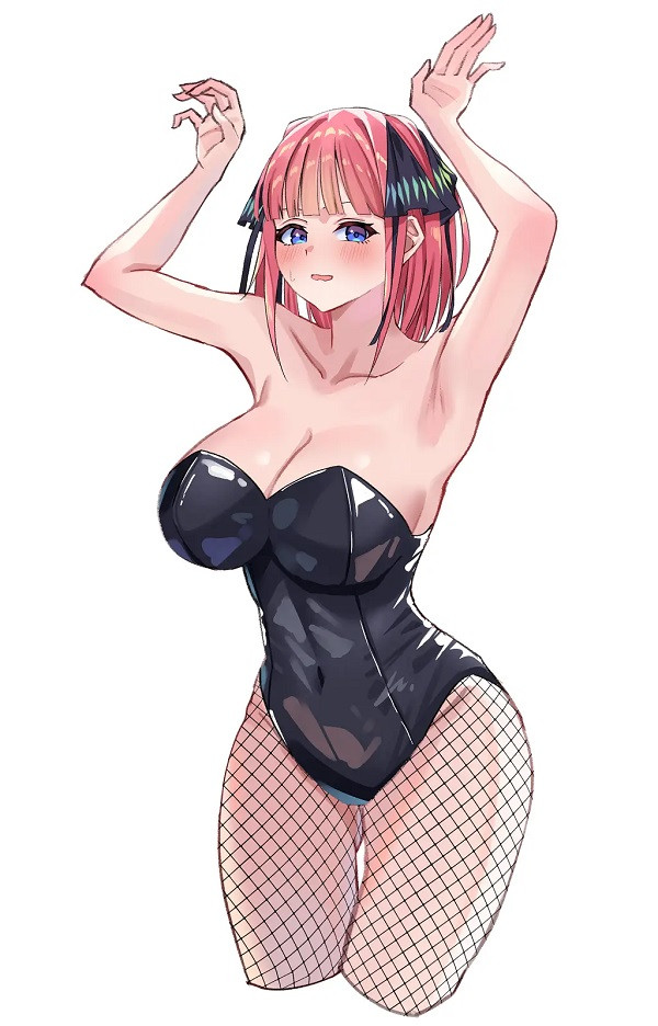 Tạo hình Nakano Nino trong bộ kimono truyền thống Nhật Bản