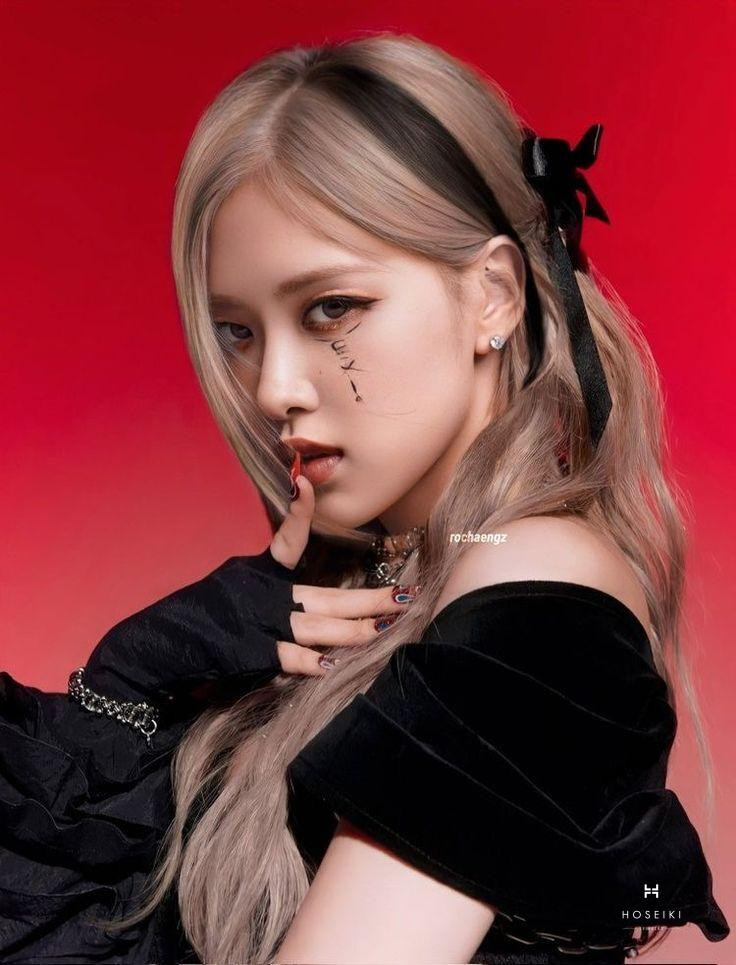 Thần thái lạnh lùng nhưng cuốn hút của Rosé trong bức ảnh