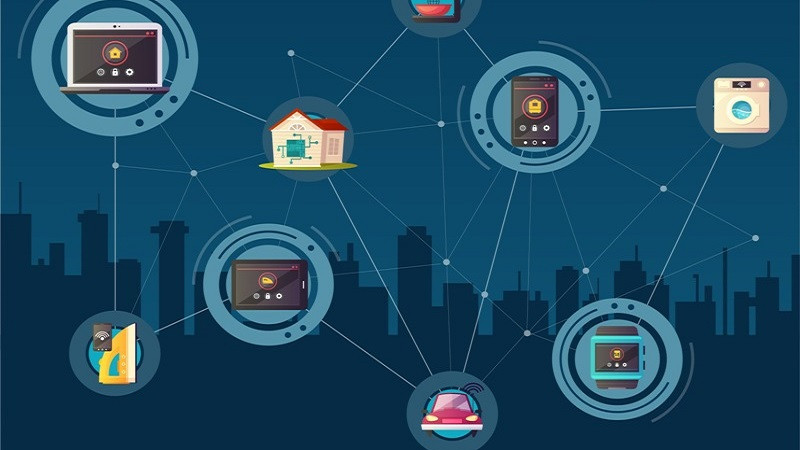 Thiết bị đeo thông minh giúp theo dõi chỉ số sức khỏe như nhịp tim, huyết áp - một ứng dụng của IoT trong y tế