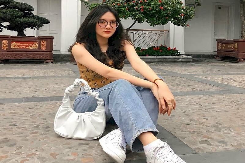 Thiếu nữ ngầu với phụ kiện độc đáo