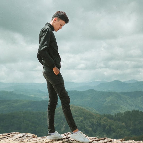 Tìm hiểu về nguồn gốc và lịch sử ra đời của từ Simp trên mạng xã hội