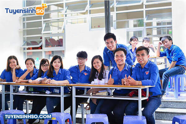 Tòa nhà giảng đường tại Đại học Thủy lợi Cơ sở 2