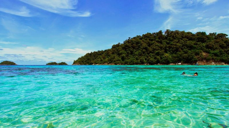 Toàn cảnh bãi biển ngày hè rực rỡ, chiêm ngưỡng vẻ đẹp qua ảnh biển đẹp