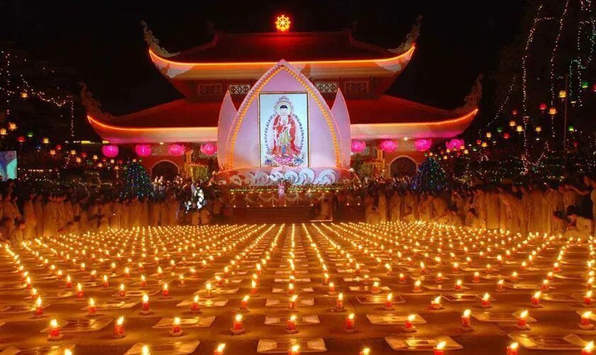 Toàn cảnh buổi lễ trang nghiêm trong ngày Vu Lan báo hiếu tại chùa