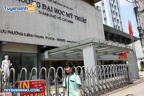 Toàn cảnh mặt tiền trường Đại học Mỹ thuật Thành phố Hồ Chí Minh