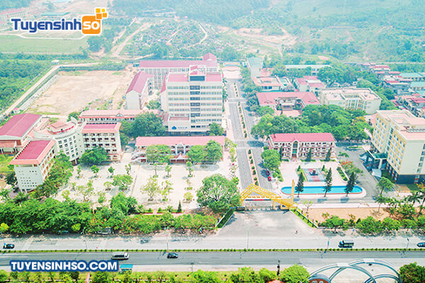 Toàn cảnh Trường Đại học Hạ Long từ trên cao nhìn xuống