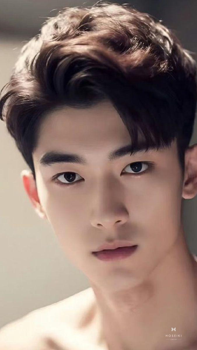 Tóc Side Part 7/3 giúp toát lên khí chất riêng