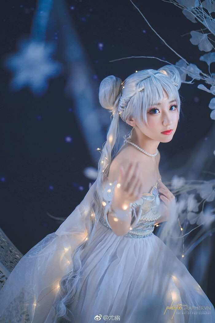 Tranh vẽ gái Nhật Anime với trang phục thời trang đẹp