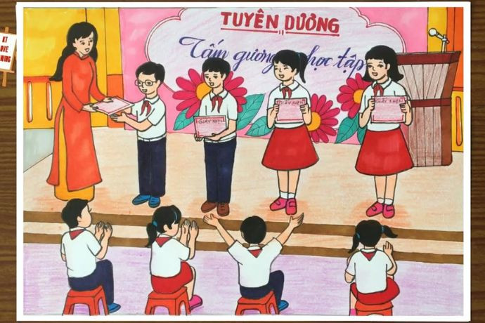 Tranh vẽ hoạt động ngày lễ hội ở trường