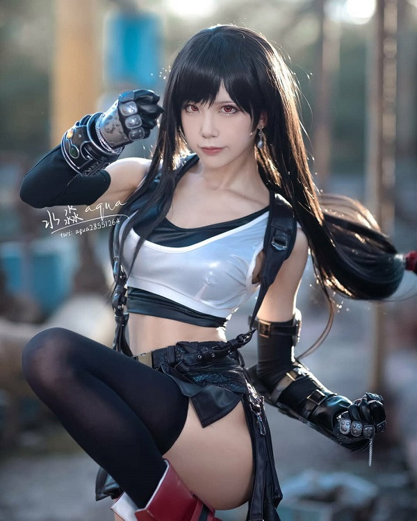 Chiêm Ngưỡng Bộ Ảnh Cosplay Tifa Lockhart Tuyệt Đẹp Vẻ đẹp kết hợp giữa sức mạnh và quyến rũ trong cosplay Tifa.