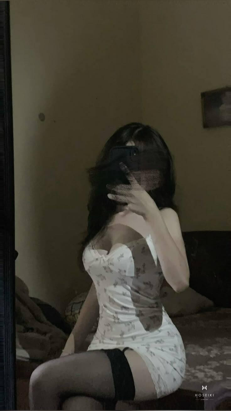 Vẻ đẹp quyến rũ được thể hiện qua từng khung hình