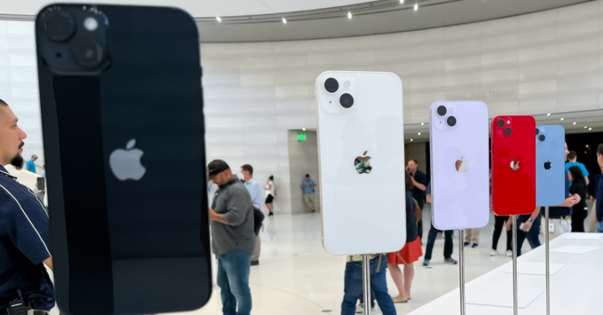 Hiểu ý nghĩa và cách phối màu sắc của 14plus trong nghệ thuật