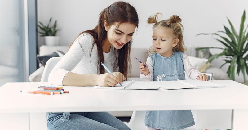 Hướng dẫn phác thảo khung hình cơ bản cho cách vẽ con chuồn chuồn từng bước chi tiết