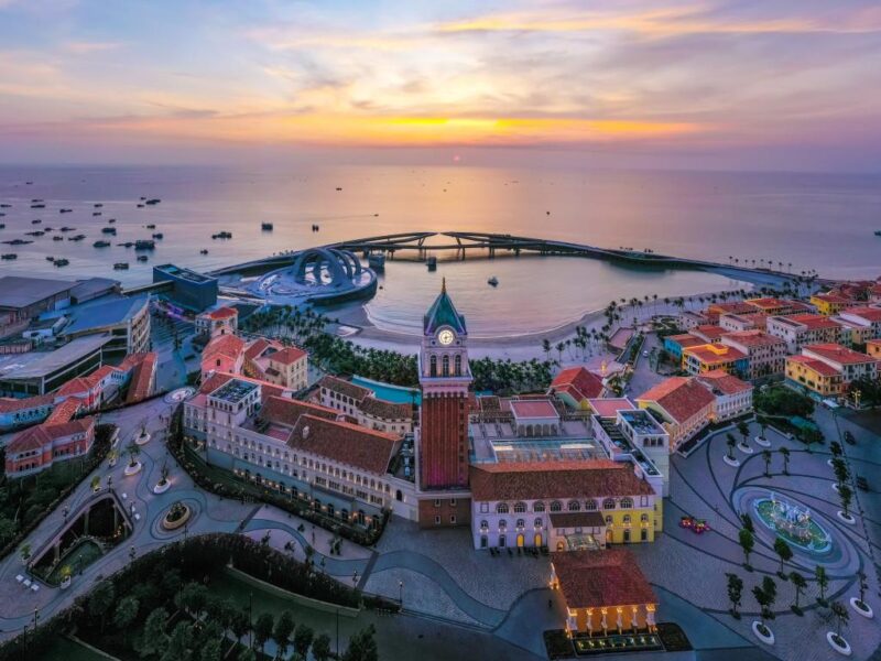 Vẻ Đẹp Biển Đảo Việt Nam Tranh Vẽ Đầy Cảm Hứng Sáng Tạo Tranh màu nước vẽ biển đảo Việt Nam với không khí bình yên và thơ mộng