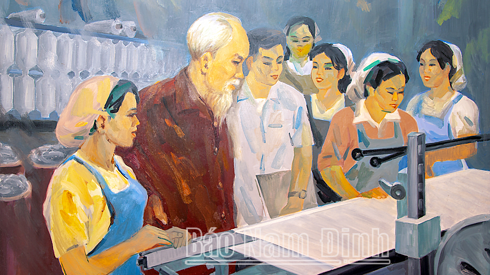 Bức tranh vẽ chân dung Bác Hồ bằng bút chì thể hiện thần thái uy nghiêm và gần gũi