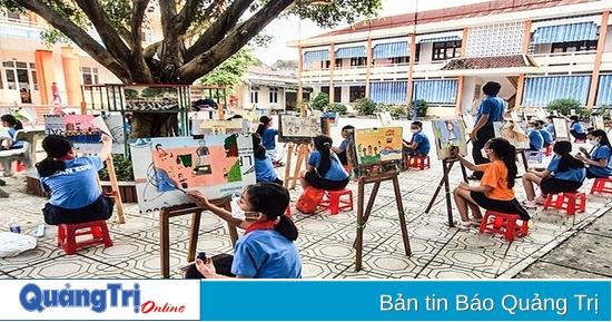 Khơi Nguồn Cảm Hứng Vẽ Tranh Em Yêu Tổ Quốc Việt Nam Tranh vẽ thiếu nhi thể hiện tình yêu Tổ quốc Việt Nam qua những nét vẽ ngây thơ và màu sắc tươi sáng