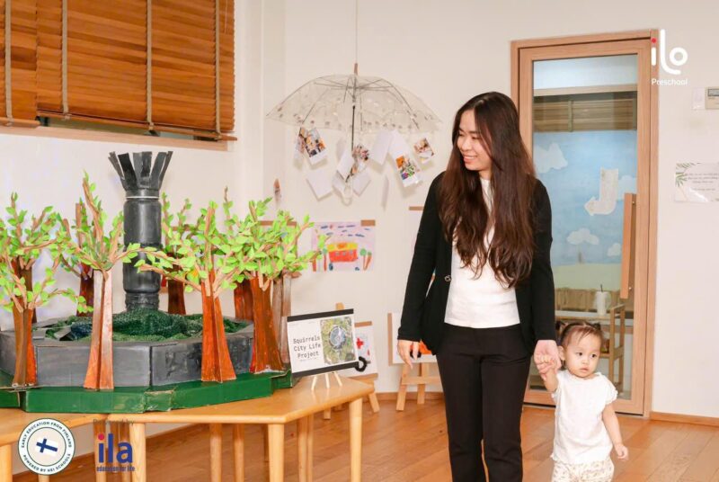 Khám Phá Vẻ Đẹp Sáng Tạo Qua Tranh Vẽ Mầm Non Đẹp Ý tưởng tranh vẽ mầm non sáng tạo với các con vật ngộ nghĩnh đáng yêu trong một khu rừng xanh mát