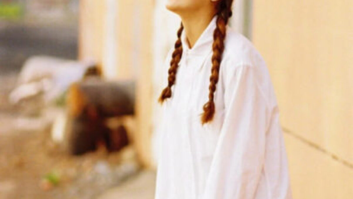 Khám Phá Vẻ Đẹp Tinh Tế Với Ảnh Gái Xinh Đội Mũ - Xu Hướng Mới Trong Thời Trang Hiện Đại