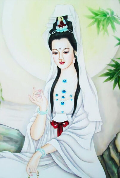Đức Quán Thế Âm Bồ Tát với dung mạo từ bi