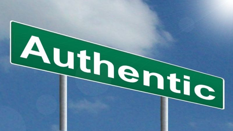 Hình ảnh minh họa sản phẩm hàng Authentic chính hãng từ thương hiệu nổi tiếng