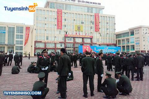 Toàn cảnh khu nhà học của Trường Đại học Kỹ thuật - Hậu cần Công an nhân dân